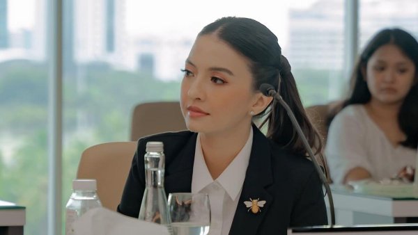 Stafsus Komdigi Raline Shah Ingatkan Bahaya Judi Online bagi Generasi Muda