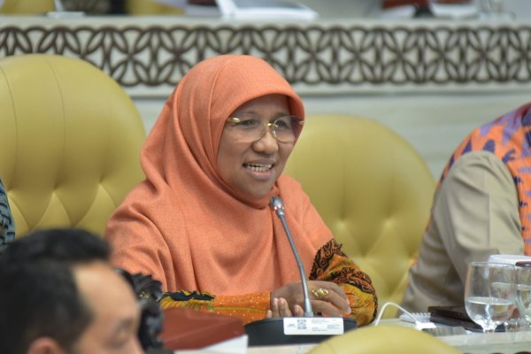 Angka Kecelakaan Menggila, DPR Sebut Jalan Raya Jadi Ancaman Nyata