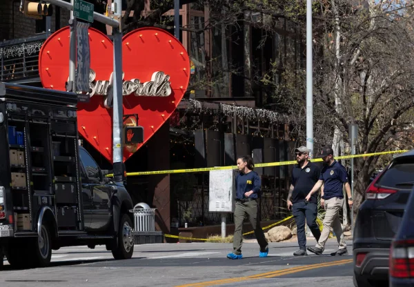FBI Selidiki Dugaan Teror dalam Penembakan Massal di Austin, Tiga Tewas dan 14 Luka-Luka
