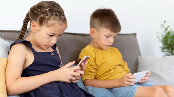 Tips Agar Anak Dibawah Umur Tidak Kecanduan Gawai