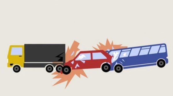 Tabrakan Beruntun di Tol Cawang, Arah Semanggi Tersendat