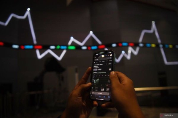 IHSG Anjlok 133 Poin, Investor Perlu Waspada Gejolak Pasar
