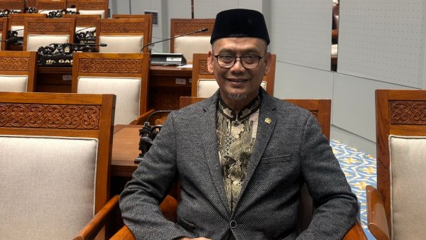 Apresiasi Langkah Komdigi Batasi Medsos Anak, Fikri Faqih Desak Segera Terbitkan Juknis