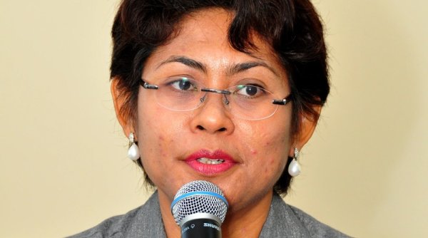 Mercy Barends Kutuk Serangan Kapal Sipil di Selat Hormuz