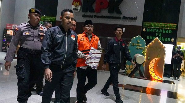 Yakult Ditahan KPK, Skandal Kuota Haji Rp622 Miliar Terkuak