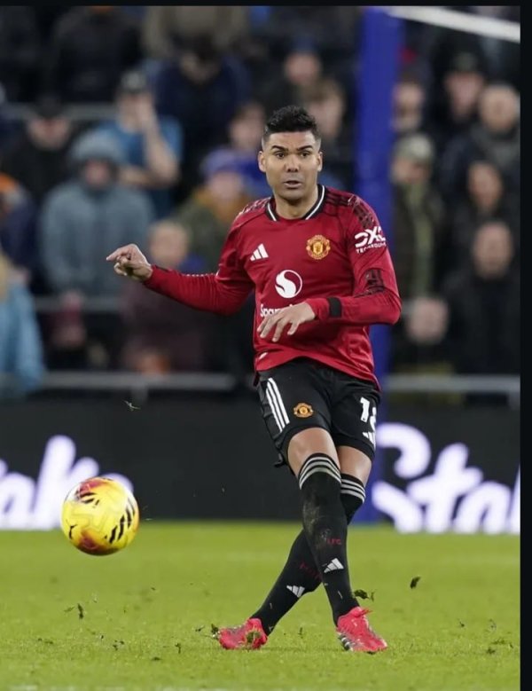 Rekomendasi Terakhir Casemiro untuk MU: Bruno Guimaraes Masuk Radar Utama