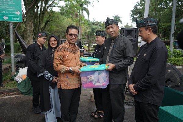 Pemkab Bandung Luncurkan Bazar Ramadhan 1447 H dan Operasi Pasar Murah Bersubsidi