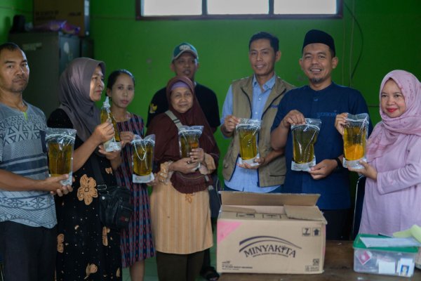 Riyono Caping: Gerak Cepat Atasi Kelangkaan Minyak Kita di Pasar Tradisional