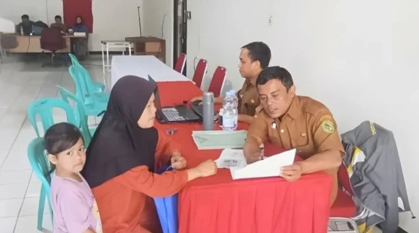 Disdukcapil Tata Irawan: Masyarakat Sambut Antusias Pelayanan Jempol Pelanduk