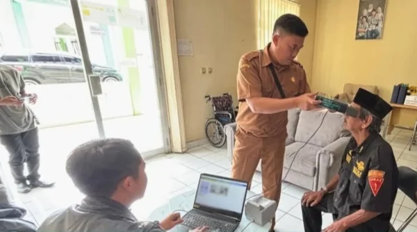 Percepat Administrasi, Disdukcapil Rekam Biometrik Klien Disabilitas