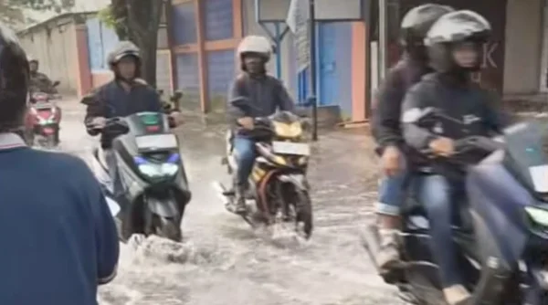 Banjir Baleendah Mulai Surut, Satu Titik Masih Tergenang
