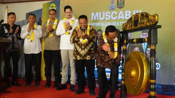 Bupati Tekankan Peran HIPMI sebagai Penggerak Ekonomi Sukabumi