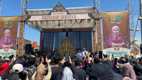 Humaira Sapa Warga di Sukaraja, Ajak Pemuda Peduli Lingkungan dan Pendidikan