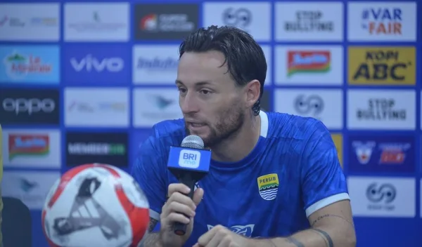 Klok Tegaskan Mentalitas Menang Persib di Laga Krusial