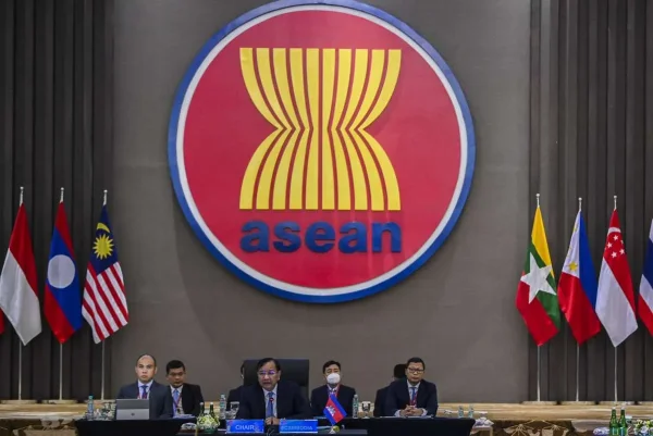 ASEAN Jaga Jalur Diplomasi dengan Myanmar di Tengah Konflik Berkepanjangan