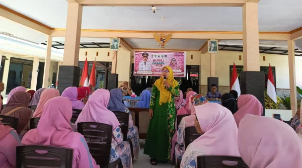 Hermin Serap Aspirasi Masyarakat dalam Program Bunga Desaku Mini di Jember
