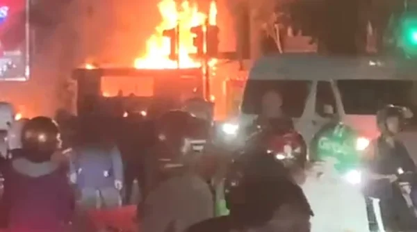 May Day Bandung Membara: Aksi Damai Berujung Anarki