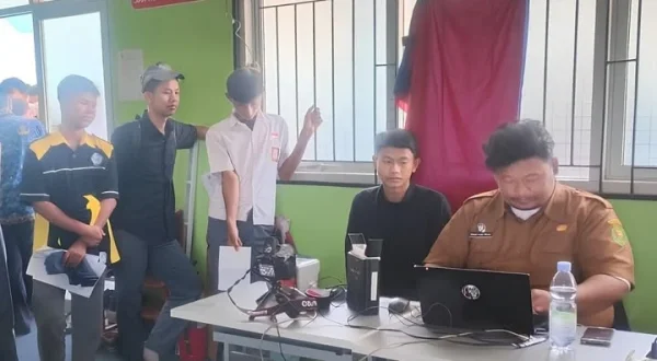 Disdukcapil Goes to School ke SMKN 1 Rancaekek: Jemput Bola Perekaman KTP-el Bagi Pemula