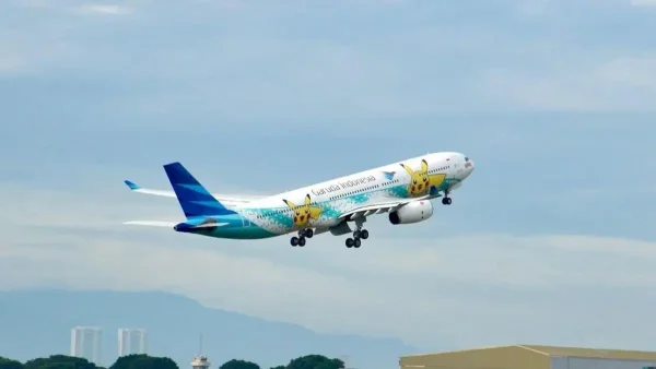 Penerbangan Garuda Jeddah-Medan Tertahan 4,5 Jam di Udara India