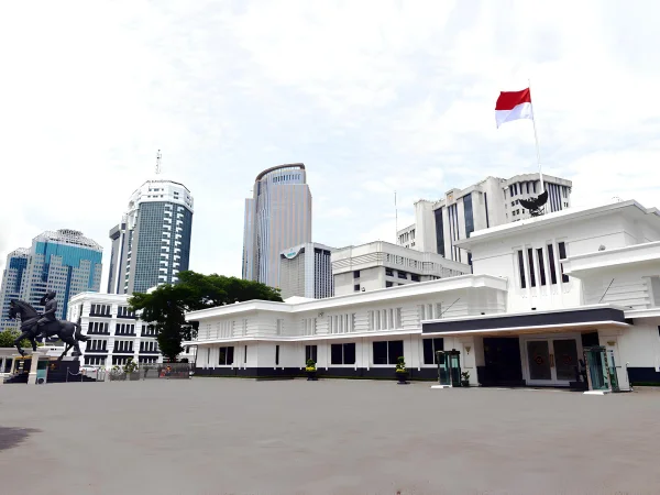 Rotasi Dirjen Strahan Kemhan Tunggu Kepastian Istana