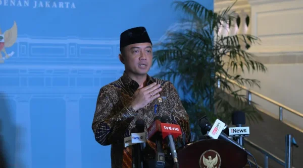 Mensesneg Tegaskan MBG Tetap Berjalan Usai Pergantian Kepala BGN