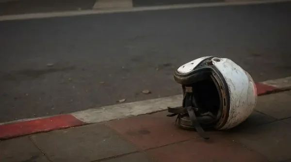 Kecelakaan Terjadi di Semampir Surabaya, Satu Pengendara Tewas