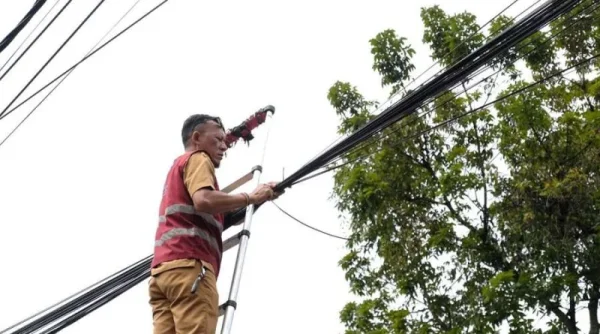 Penertiban Kabel Dimulai, Pemkot Bandung Pastikan Internet Aman