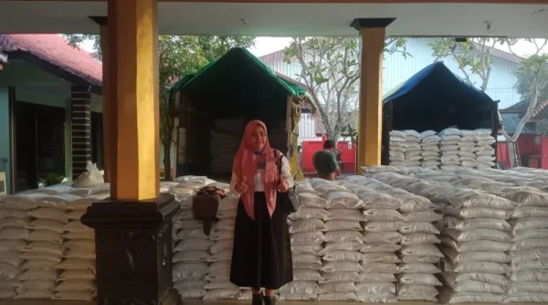Dedikasi Pendamping PKH Mengawal Hak Warga Desa Kraton