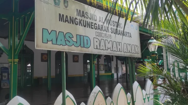 Jejak Peradaban Solo, dari Masjid Tua hingga Keraton Bersejarah