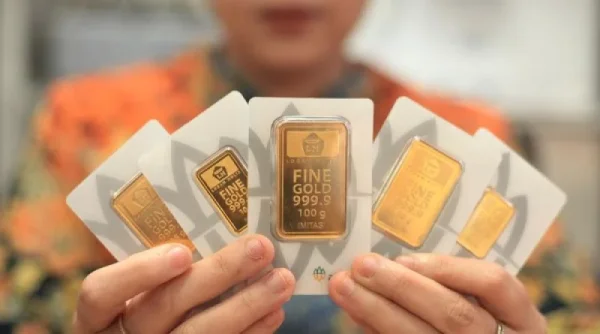 Harga Emas Antam Naik Jadi Rp2,67 Juta per Gram