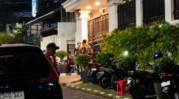 Puluhan Personel TNI Jaga Rumah Jampidsus Febrie Adriansyah, Ada Apa?