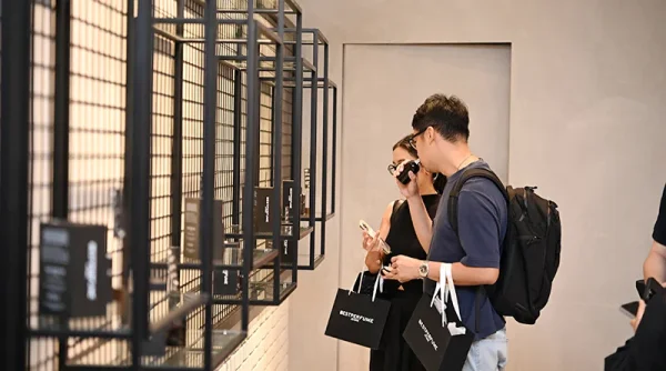 Rahasia Parfum Tahan Lama di Iklim Tropis
