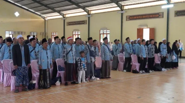 Pemkab Sukabumi Berangkatkan 43 Penerima Hadiah Umroh Muhibah Ramadan