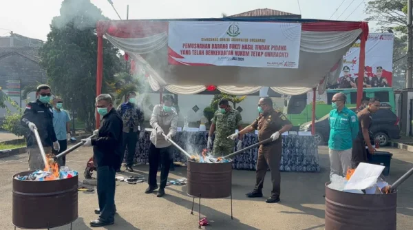 161 Ribu Butir Obat Terlarang Dimusnahkan Kejari Sukabumi