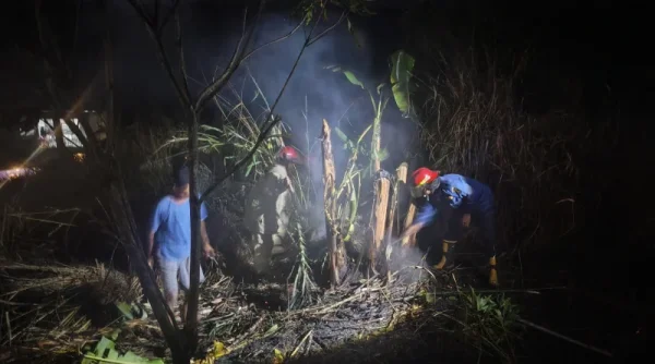 Lahan Kosong di Pamuruyan Sukabumi Terbakar