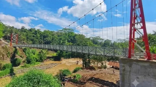Kades Wanasigra Masih Tutup Jembatan Gantung di Ciamis, Ini Sebabnya