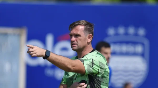 Tolic Fokus Bangun Fondasi Persib Hadapi Musim Baru