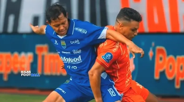 Babak Pertama, Barros-Balsa Jebol Gawang Persija 2-0