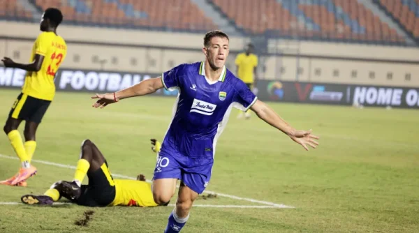Review: Gol Peralta Bawa Persib Lolos ke Fase Grup ACL Two
