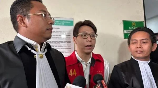 Sidang Richard Lee Ungkap Skincare Barang Bukti Bukan dari Official Store